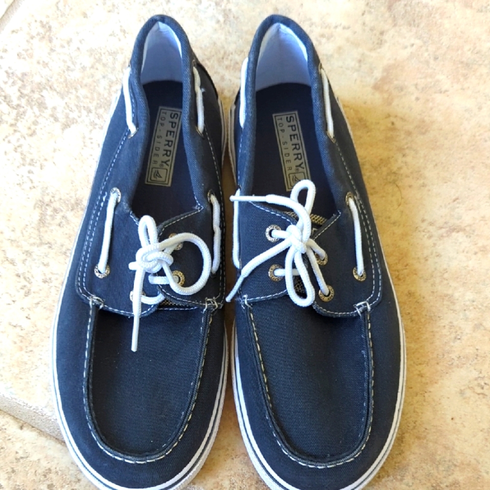 Sperry Men's Dark Blue Boat Shoes 6.5 men's Brand New No Box